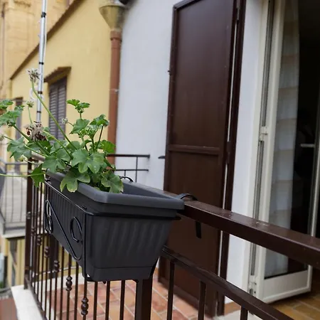 Apartmán Civico 167 *